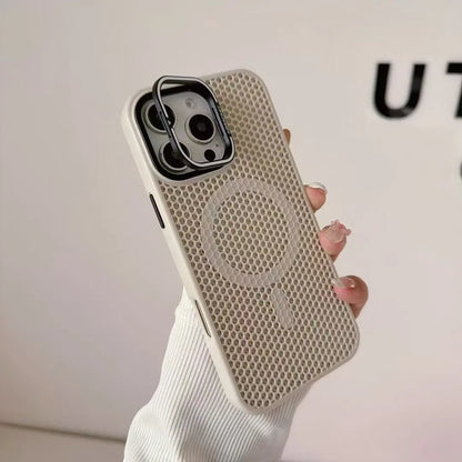 白色 顏色 磁吸蜂巢散熱防摔殼 適用 iPhone 11–18 Pro Max