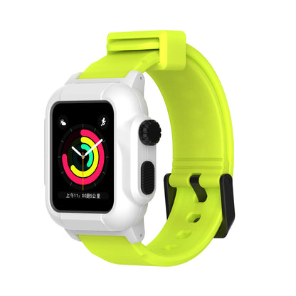 【 iWatch淺水盾】iWatch 全系列 IP68 軍規防摔+使用此潛水殼加上iwatch本身的防水功能，可以加強到20M以上潛水深度